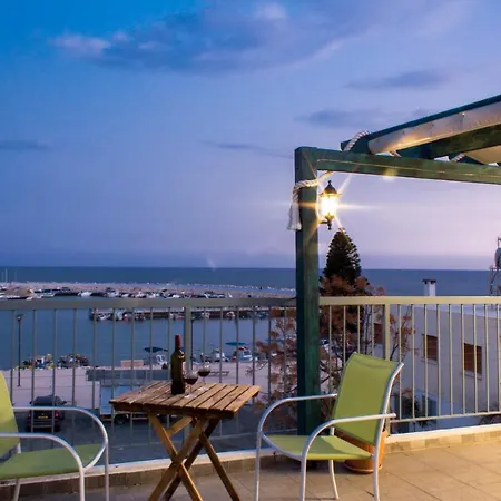 Penthouse With Roof Garden In Zygi Village Marina Holiday home Larnaca