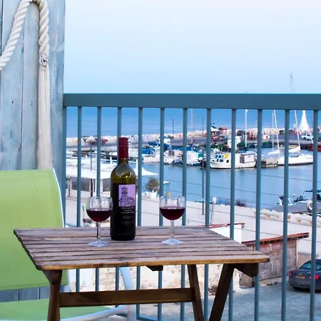 Penthouse With Roof Garden In Zygi Village Marina Holiday home Larnaca