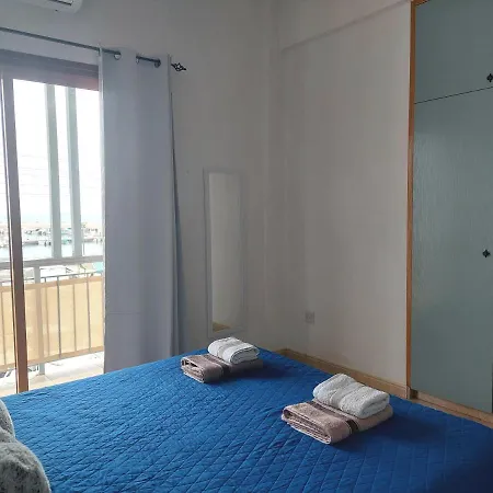 Holiday home Penthouse With Roof Garden In Zygi Village Marina